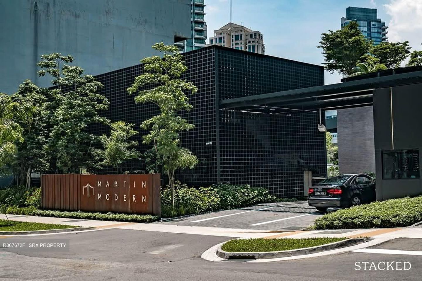 Aig Building (D9), Retail #557827481